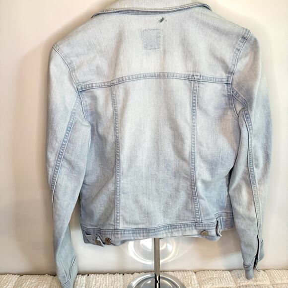 Old Navy Women's Size Medium Denim Jean Jacket Button Up Front Pockets Retro - Picture 2 of 13